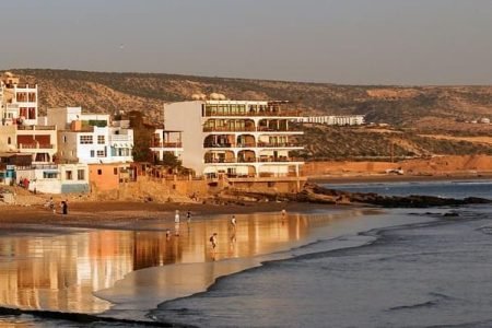 Top 10 Local Restaurants in Taghazout – Where to Eat by the Sea